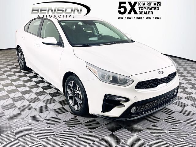 2020 Kia Forte LXS AT's photo