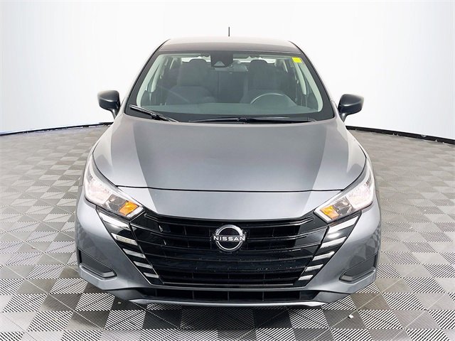 2024 Nissan Versa 1.6 S photo 2