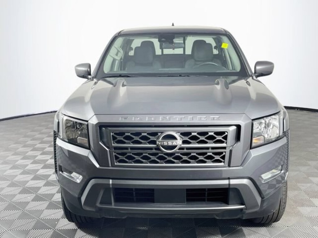 Used 2024 Nissan Frontier SV Truck Crew Cab