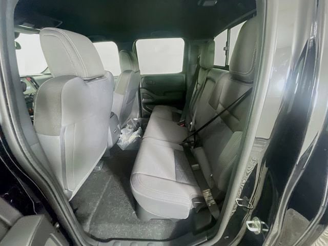 2026 Nissan Frontier SV - Photo 14