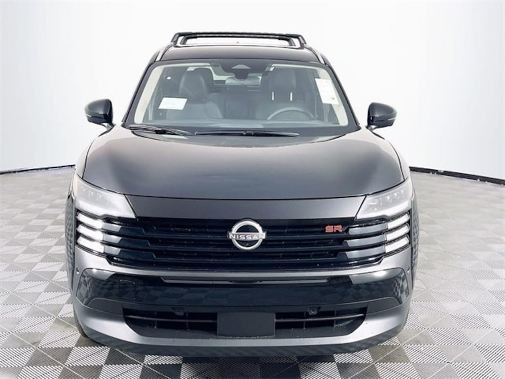 New 2026 Nissan Kicks SR SUV