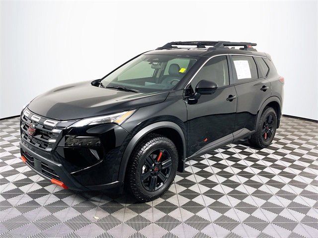 2025 Nissan Rogue SV photo 3