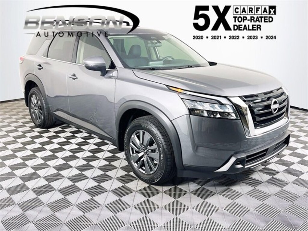 New 2025 Nissan Pathfinder SV SUV