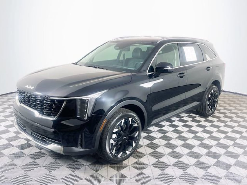 Used 2025 Kia Sorento EX SUV