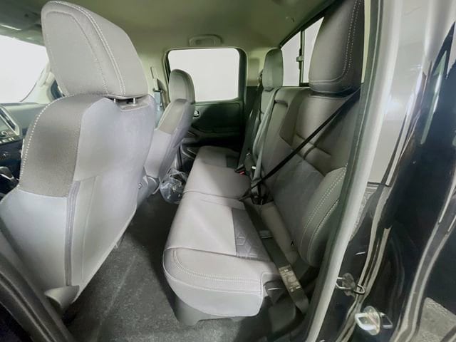 2026 Nissan Frontier SV - Photo 14