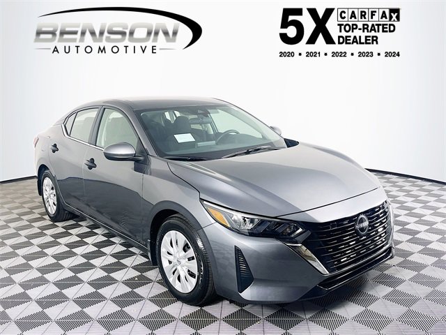 2025 Nissan Sentra S's photo