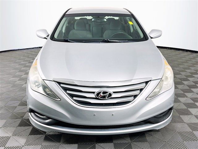 2014 Hyundai Sonata GLS photo 2