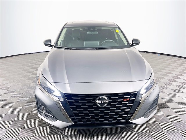 2024 Nissan Altima 2.5 SR photo 2