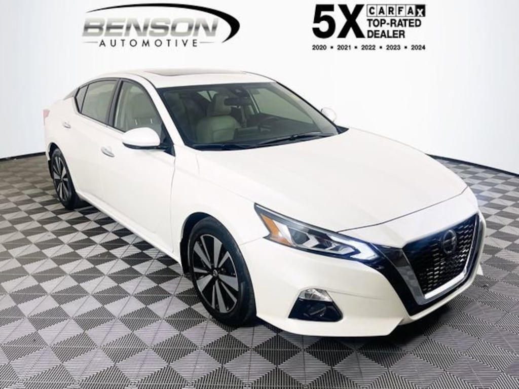 Used 2021 Nissan Altima 2.5 SL Sedan