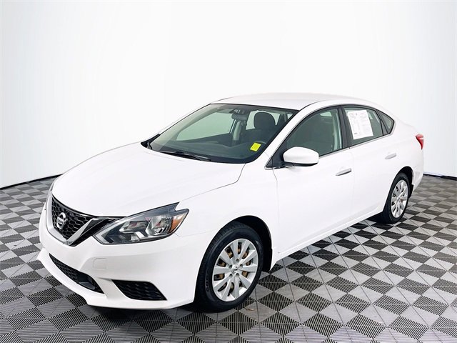 2018 Nissan Sentra S photo 2