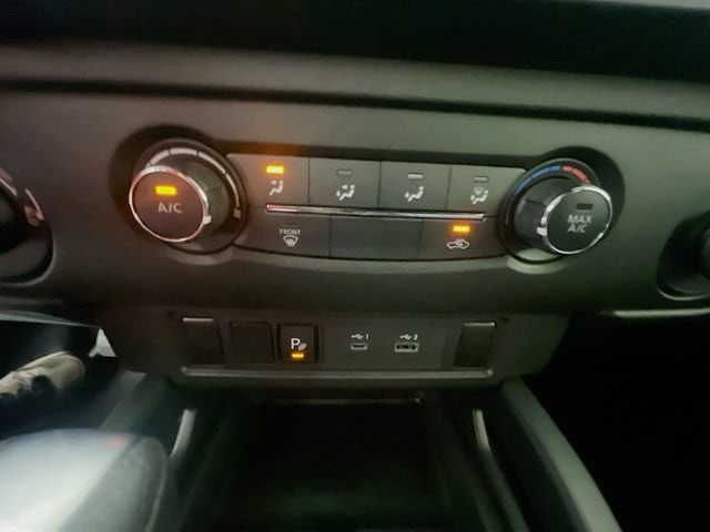 2026 Nissan Frontier SV - Photo 17