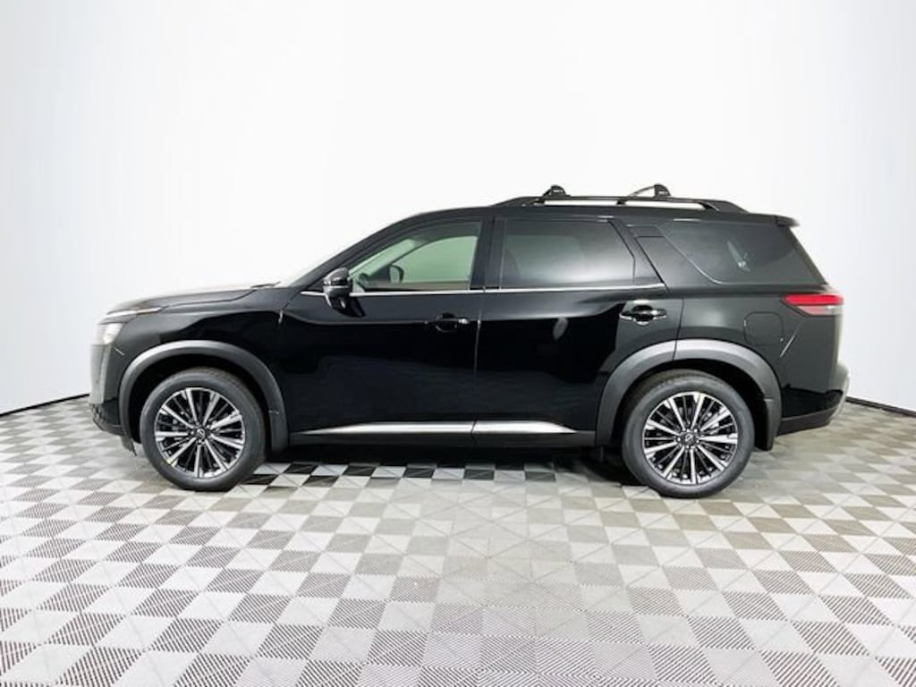 New 2026 Nissan Pathfinder Platinum SUV