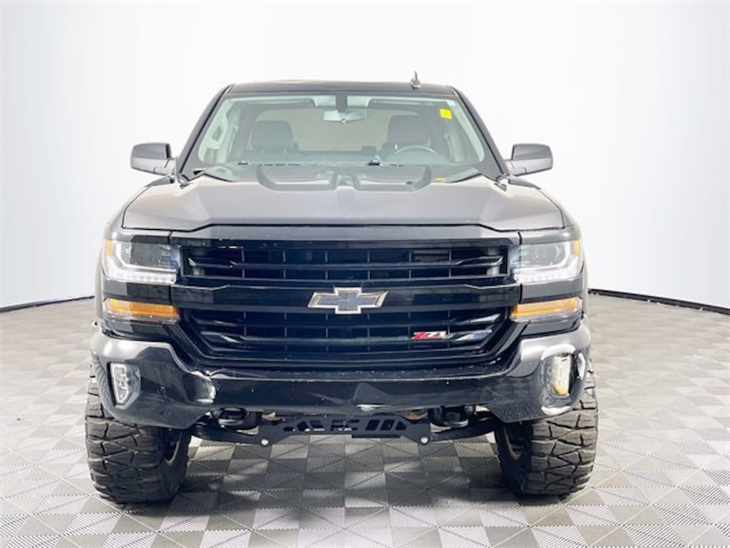 Used 2018 Chevrolet Silverado 1500 LT w/2LT Truck Crew Cab