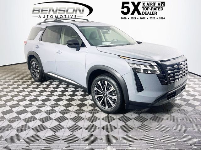 2026 Nissan Pathfinder Platinum 2WD's photo