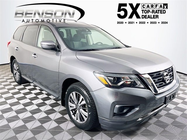 2020 Nissan Pathfinder S's photo