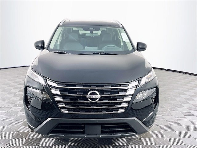 2026 Nissan Rogue SV photo 2
