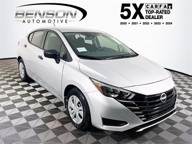 2025 Nissan Versa Sedan S's photo