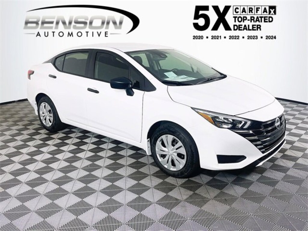 New 2025 Nissan Versa 1.6 S Sedan