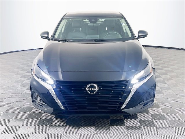 2025 Nissan Altima S photo 2