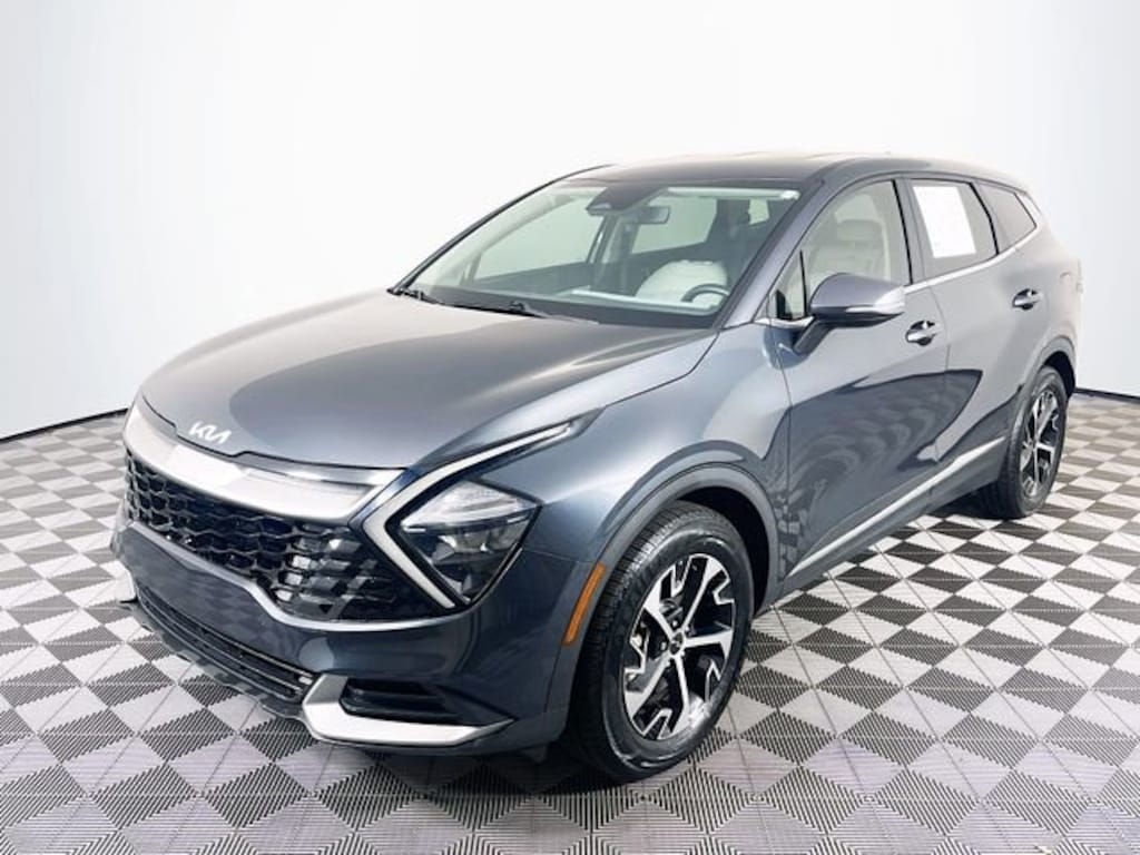 Used 2023 Kia Sportage EX SUV
