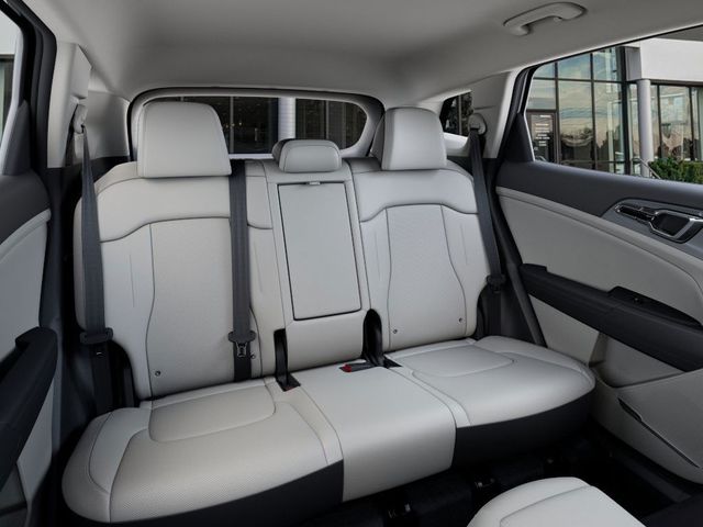 2026 Kia Sportage EX - Photo 17