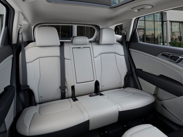 2026 Kia Sportage EX - Photo 17
