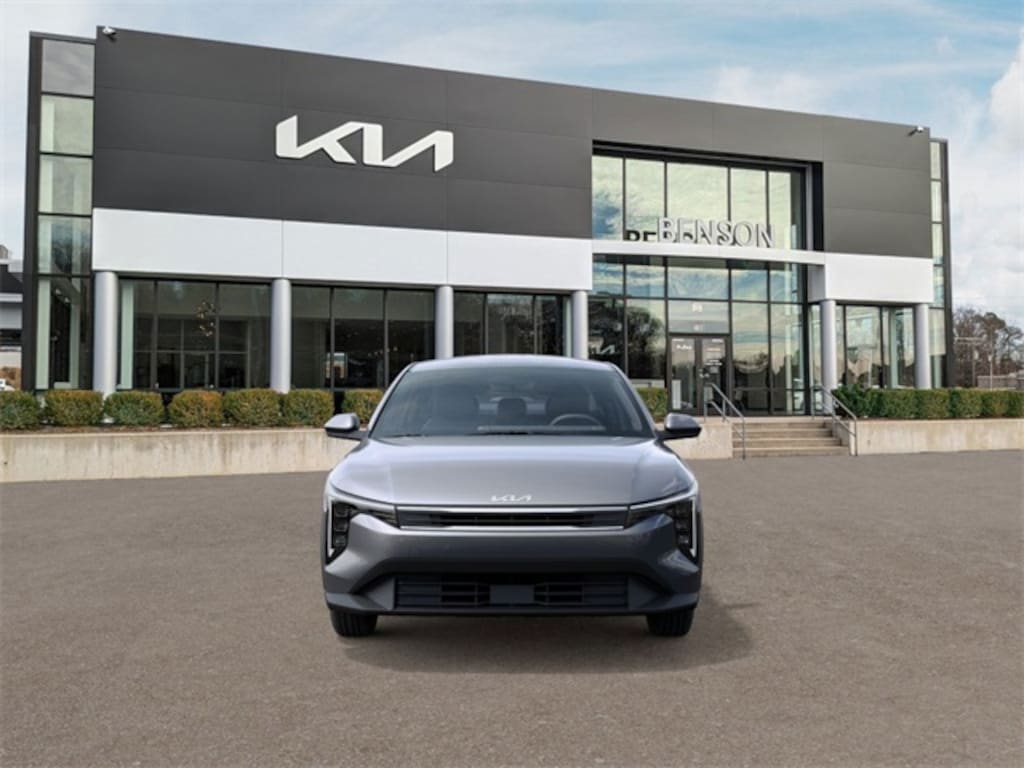 New 2025 Kia K4 LXS Sedan