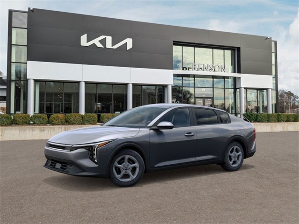 New 2025 Kia K4 LXS Sedan