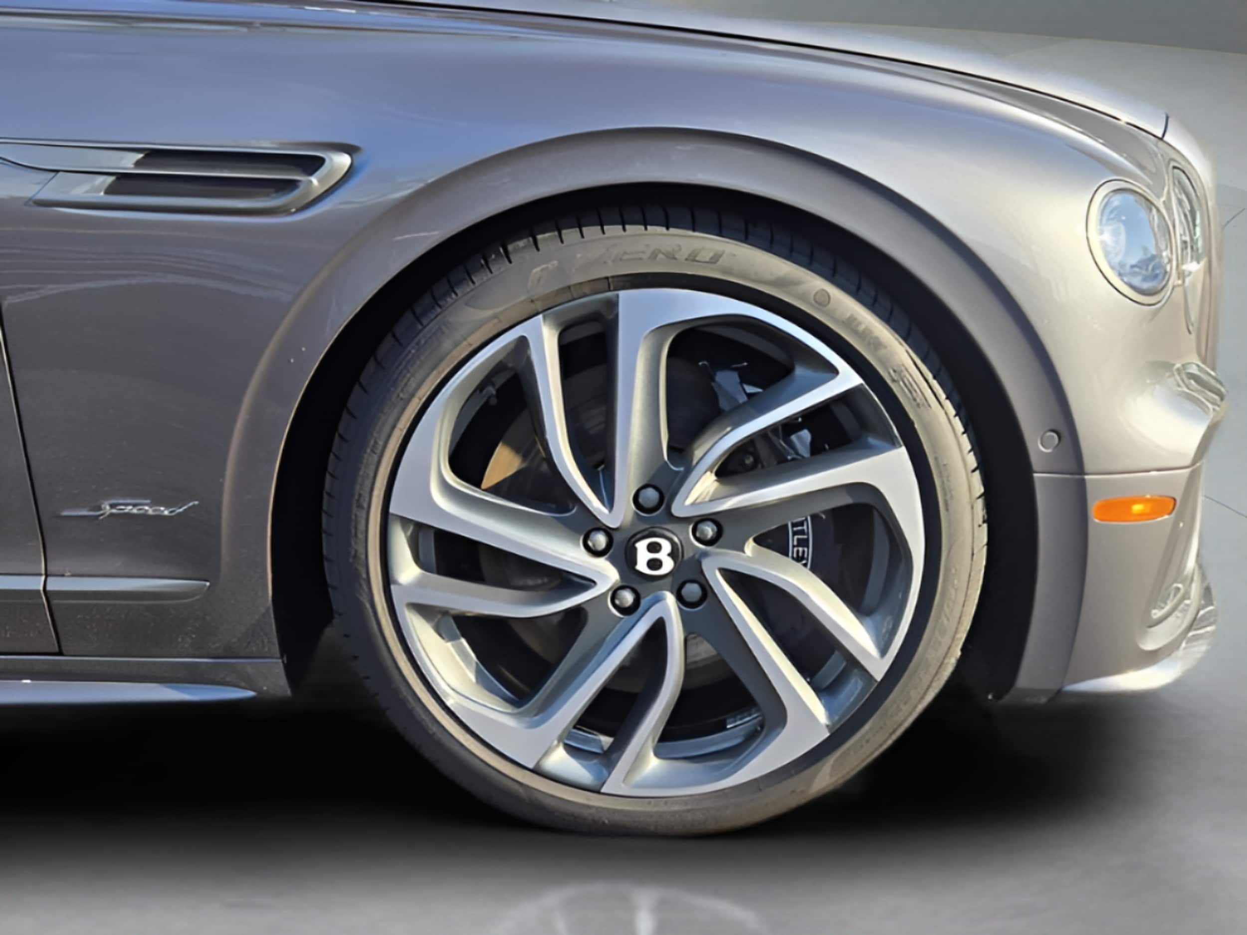 2025 Bentley Flying Spur Speed - Photo 18