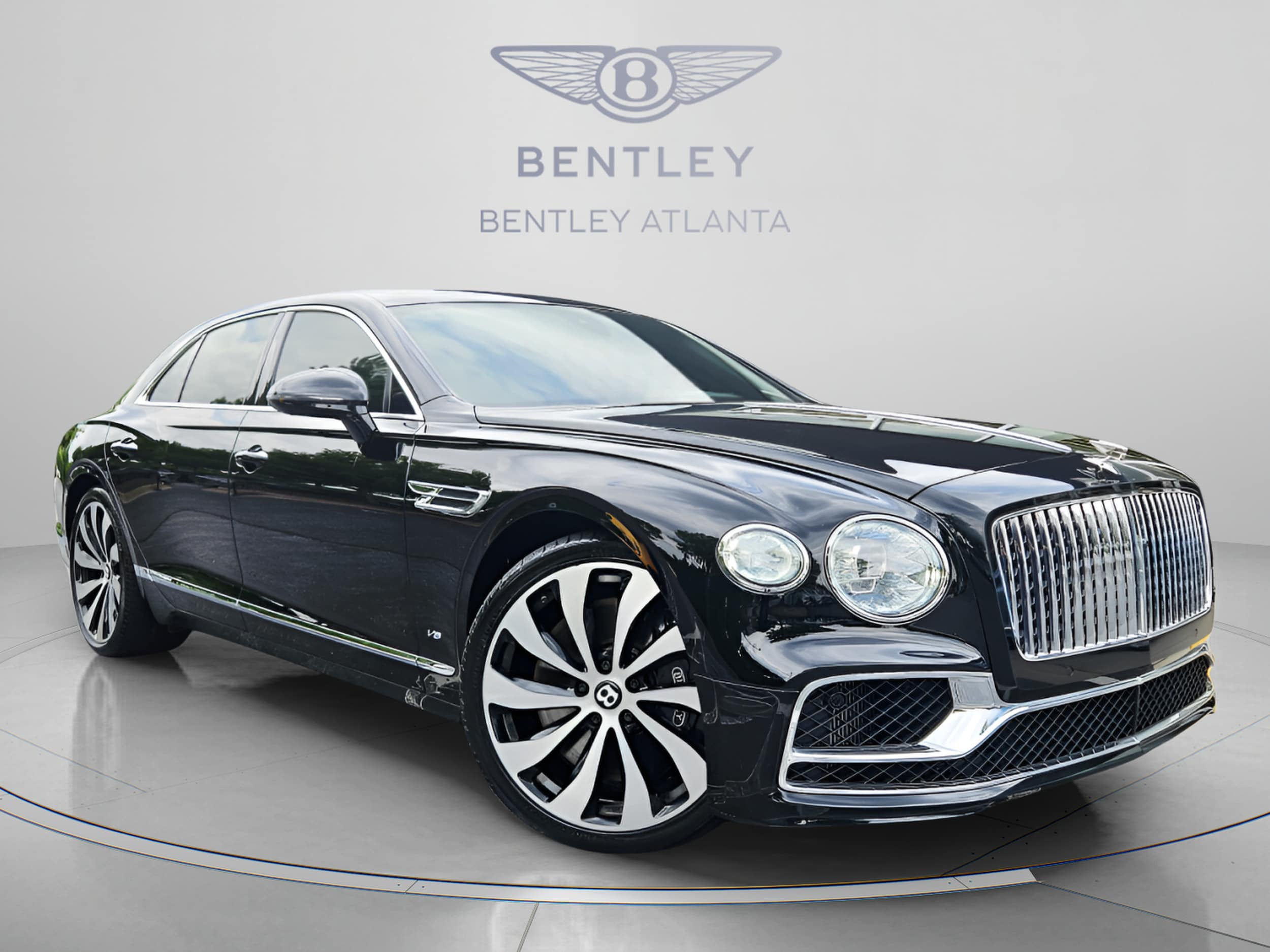 2022 Bentley Flying Spur's photo