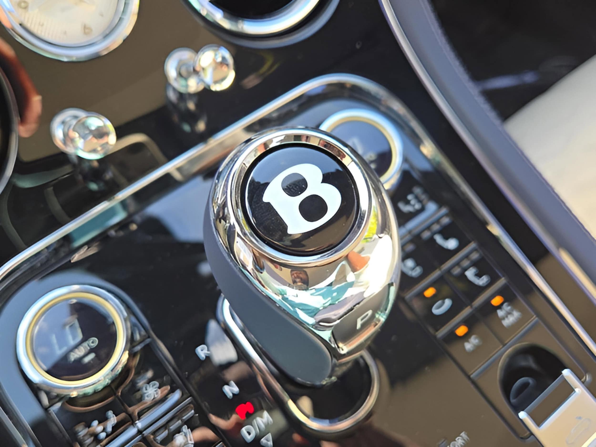 2026 Bentley Continental GTC Speed - Photo 47