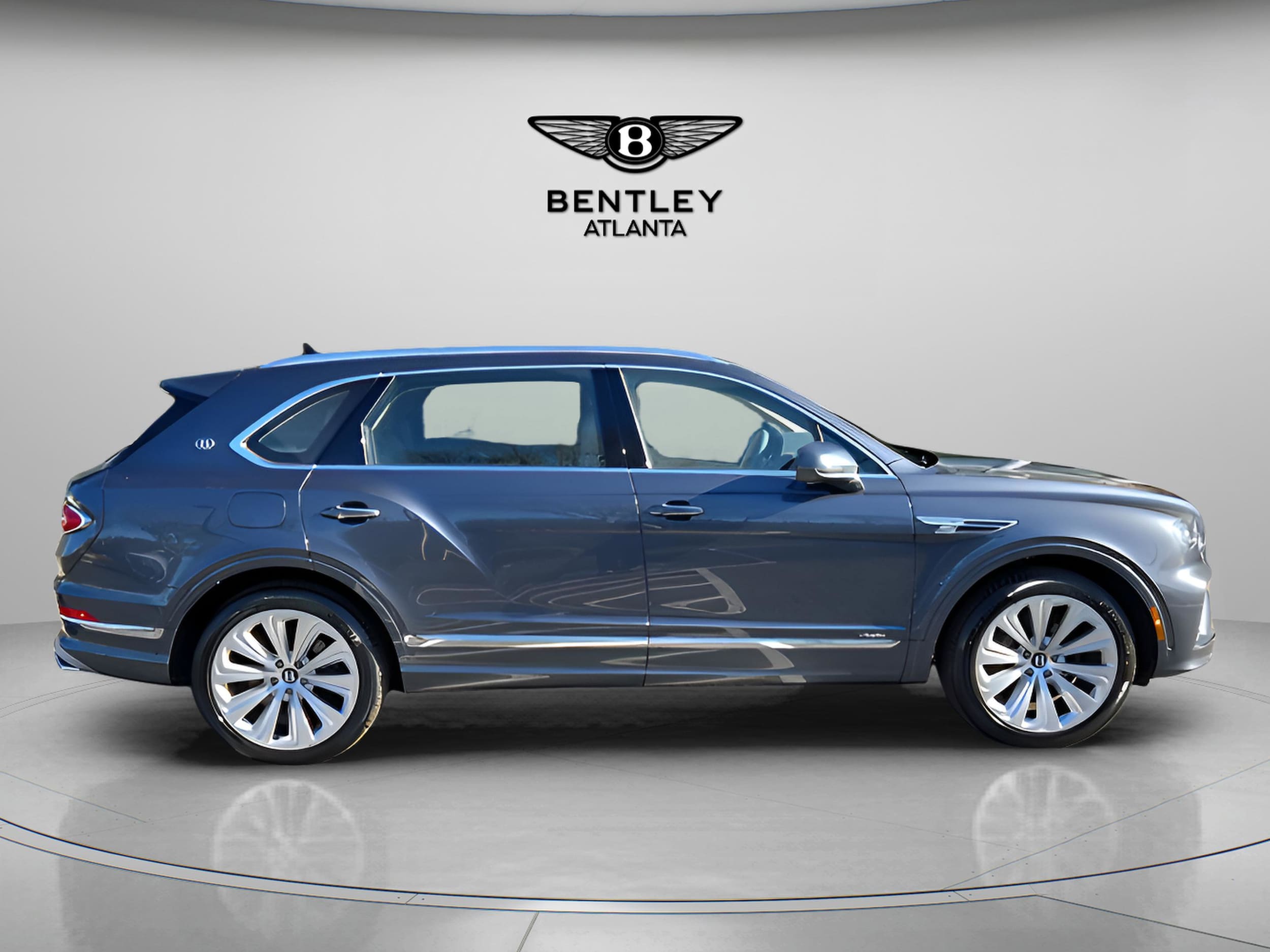 2025 Bentley Bentayga Azure - Photo 12