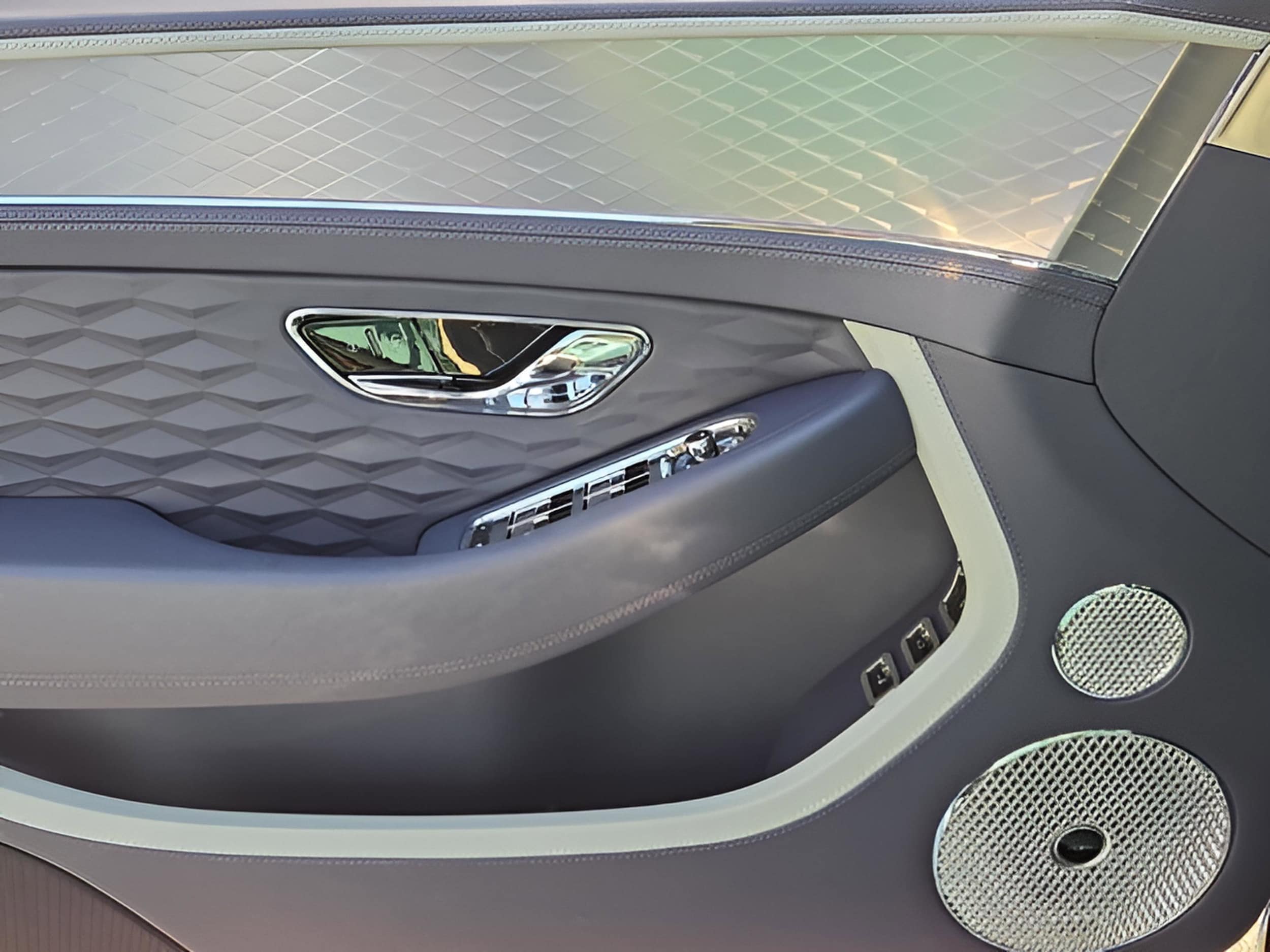 2026 Bentley Continental GTC Speed - Photo 55