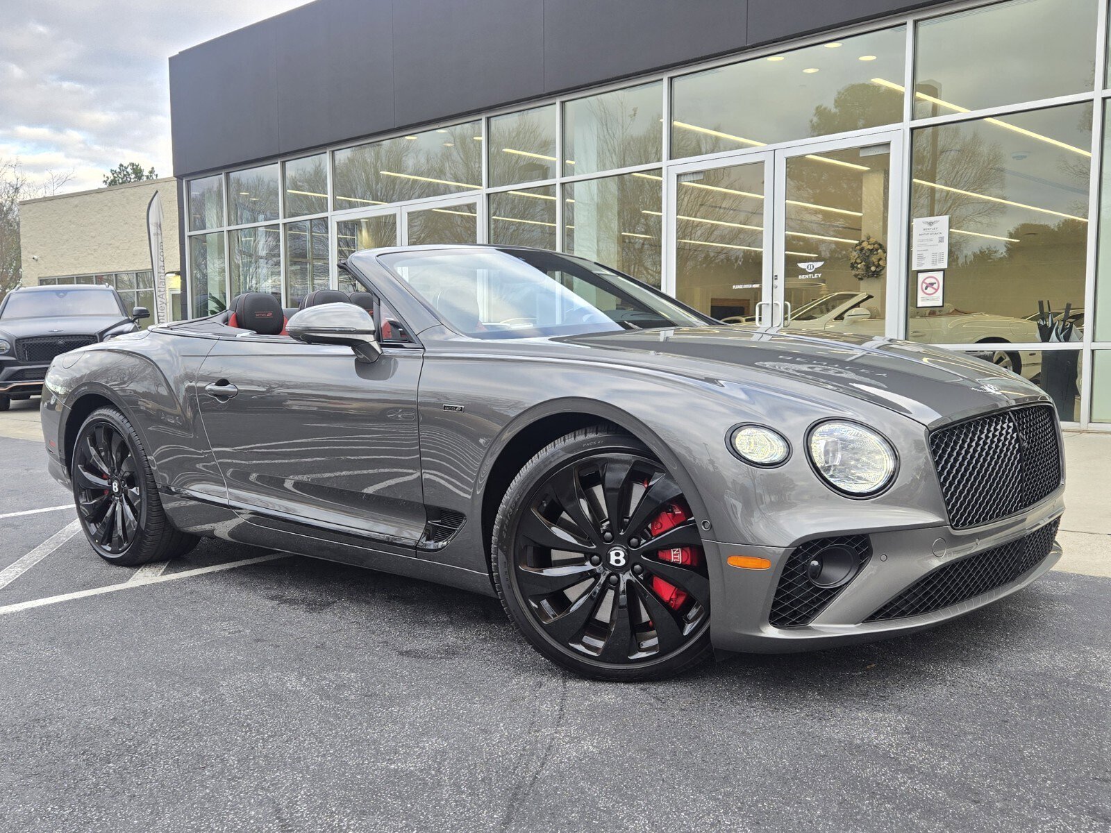 2024 Bentley Continental GTC's photo