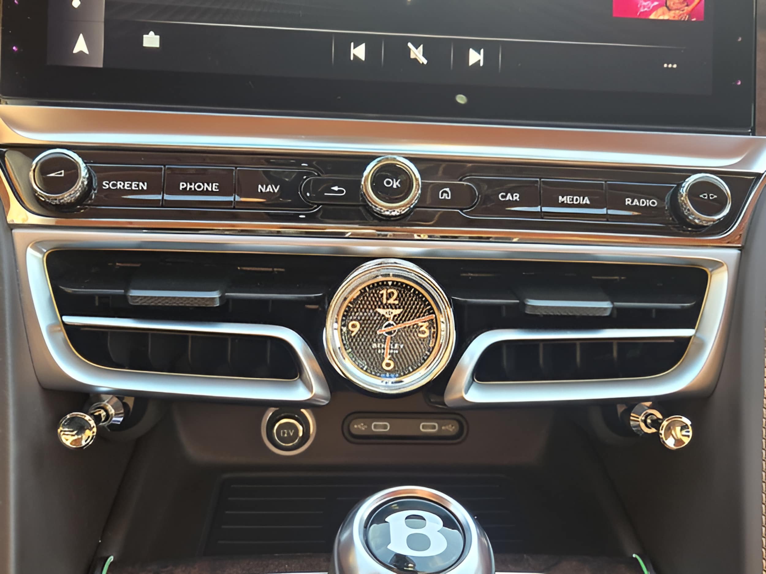 2025 Bentley Flying Spur Speed - Photo 42