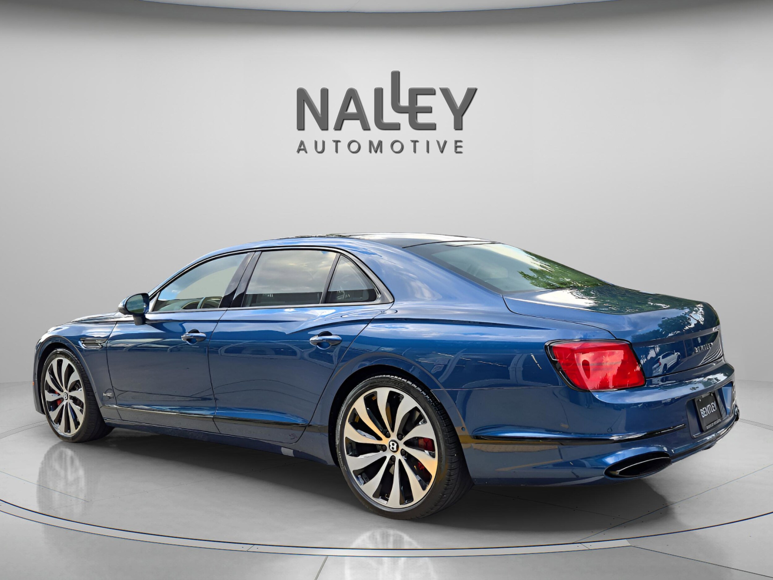 2022 Bentley Flying Spur W12 photo 3