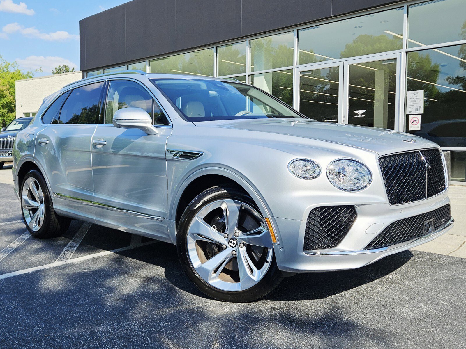 2025 Bentley Bentayga's photo