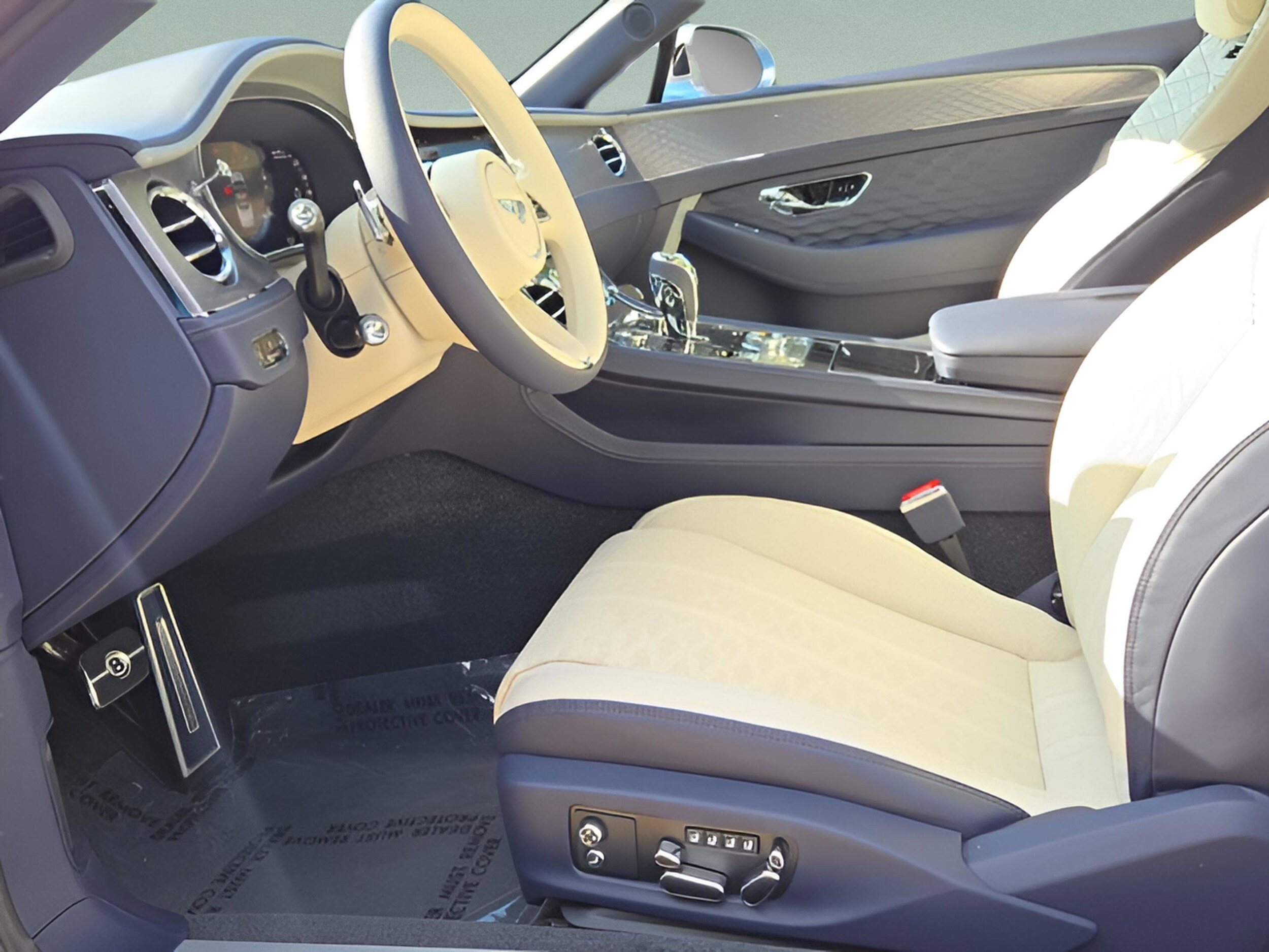 2026 Bentley Continental GTC Speed - Photo 29