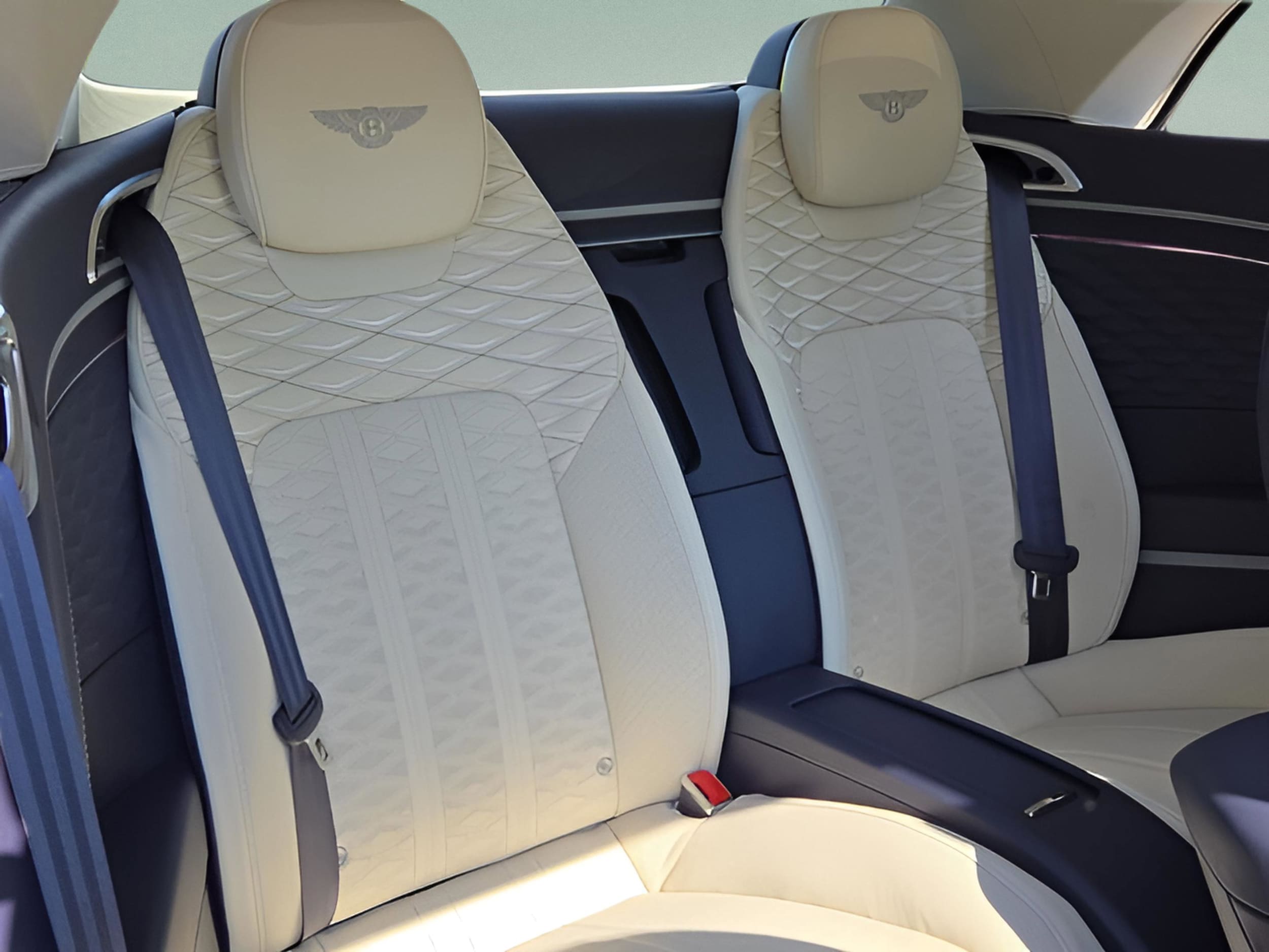 2026 Bentley Continental GTC Speed - Photo 35