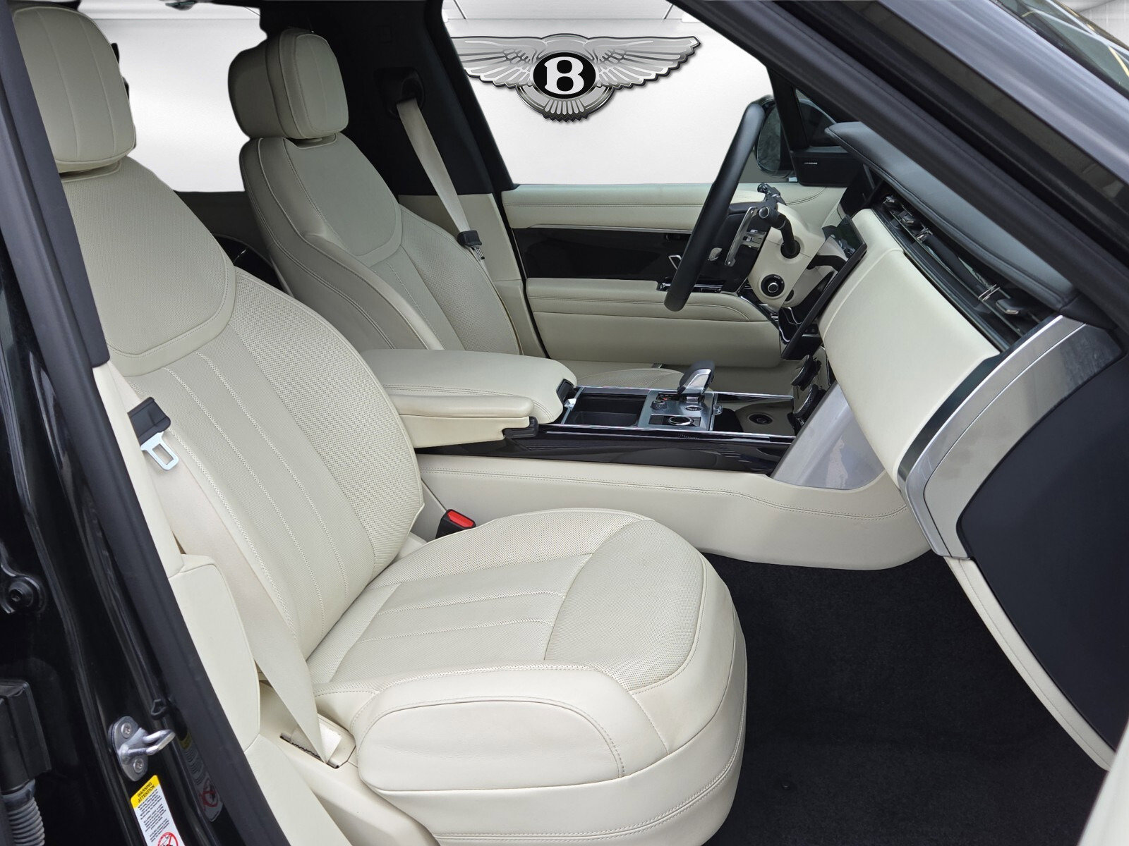 Used 2023 Land Rover Range Rover SE with VIN SALKPBE7XPA045613 for sale in Alpharetta, GA