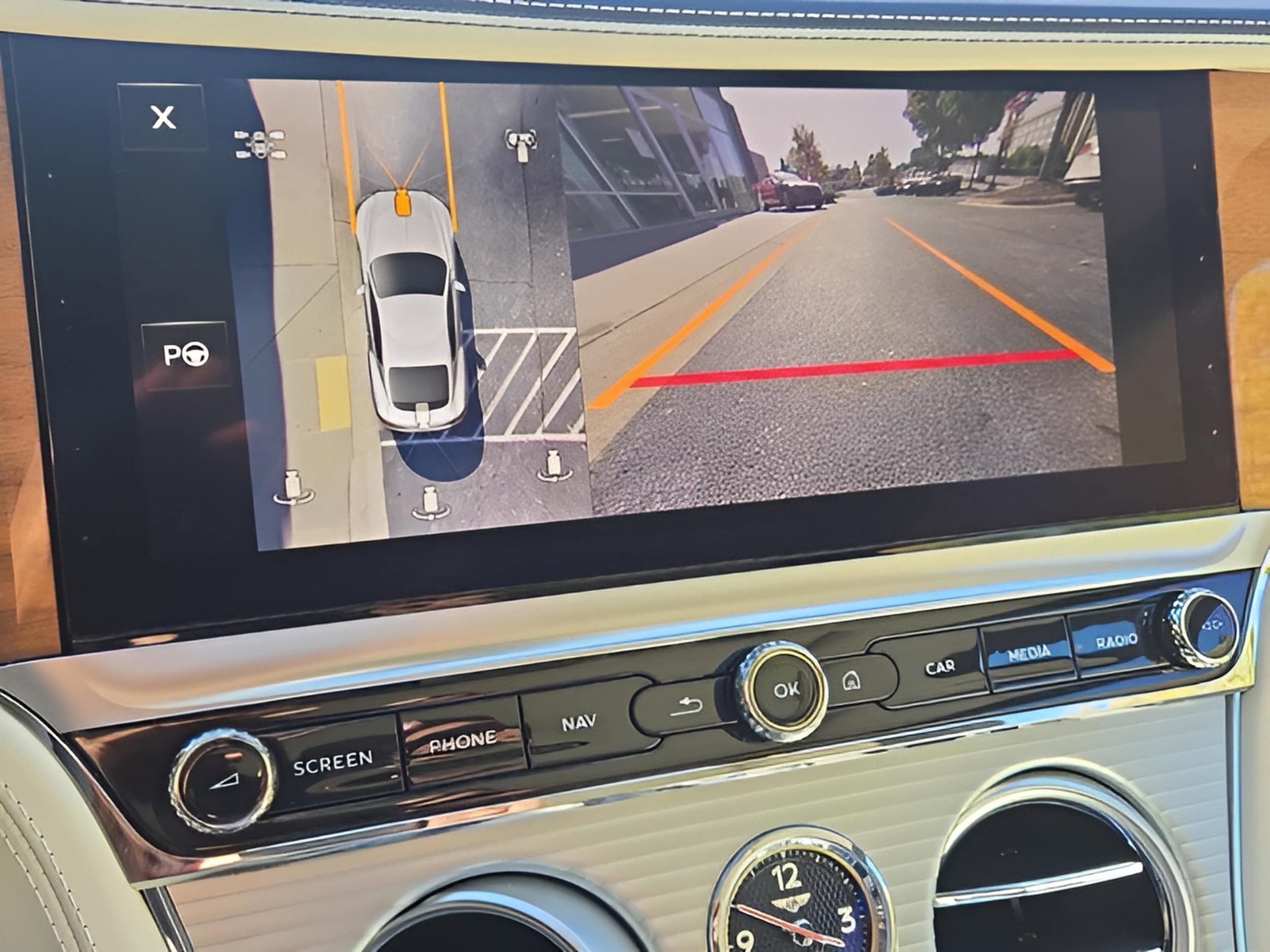 2026 Bentley Continental GT Azure - Photo 38