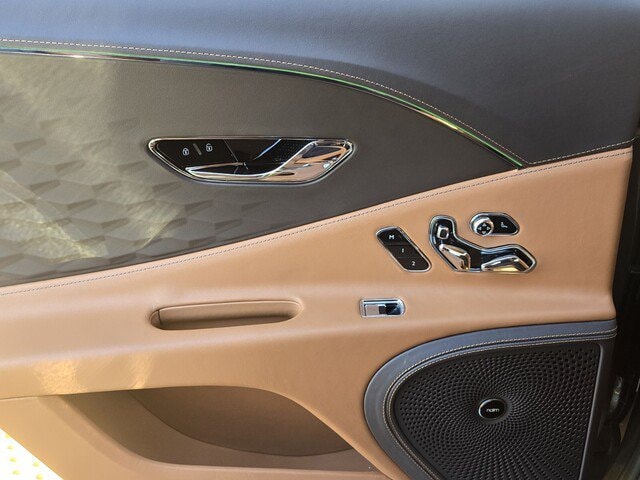 2025 Bentley Flying Spur Speed - Photo 25