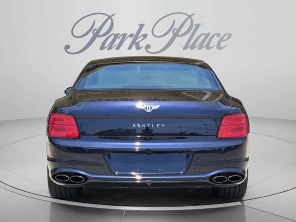 Used 2022 Bentley Flying Spur V8 4dr Car