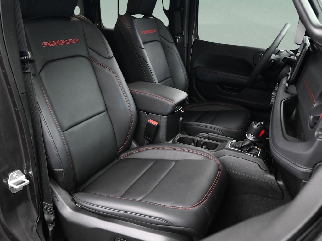 Used 2025 Jeep Wrangler Rubicon Convertible