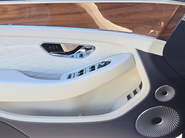 2026 Bentley Continental GT Azure - Photo 47