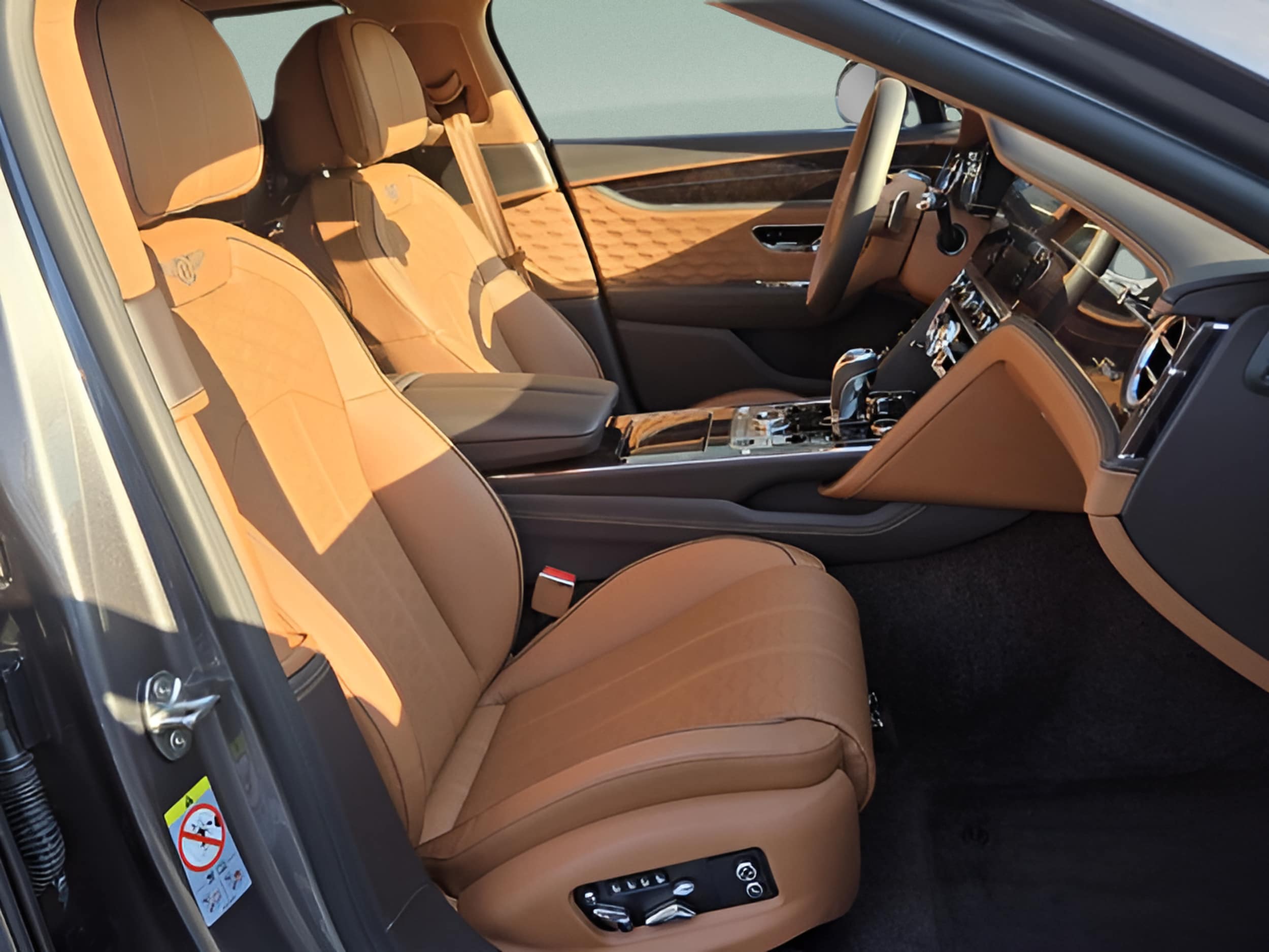 2025 Bentley Flying Spur Speed - Photo 33