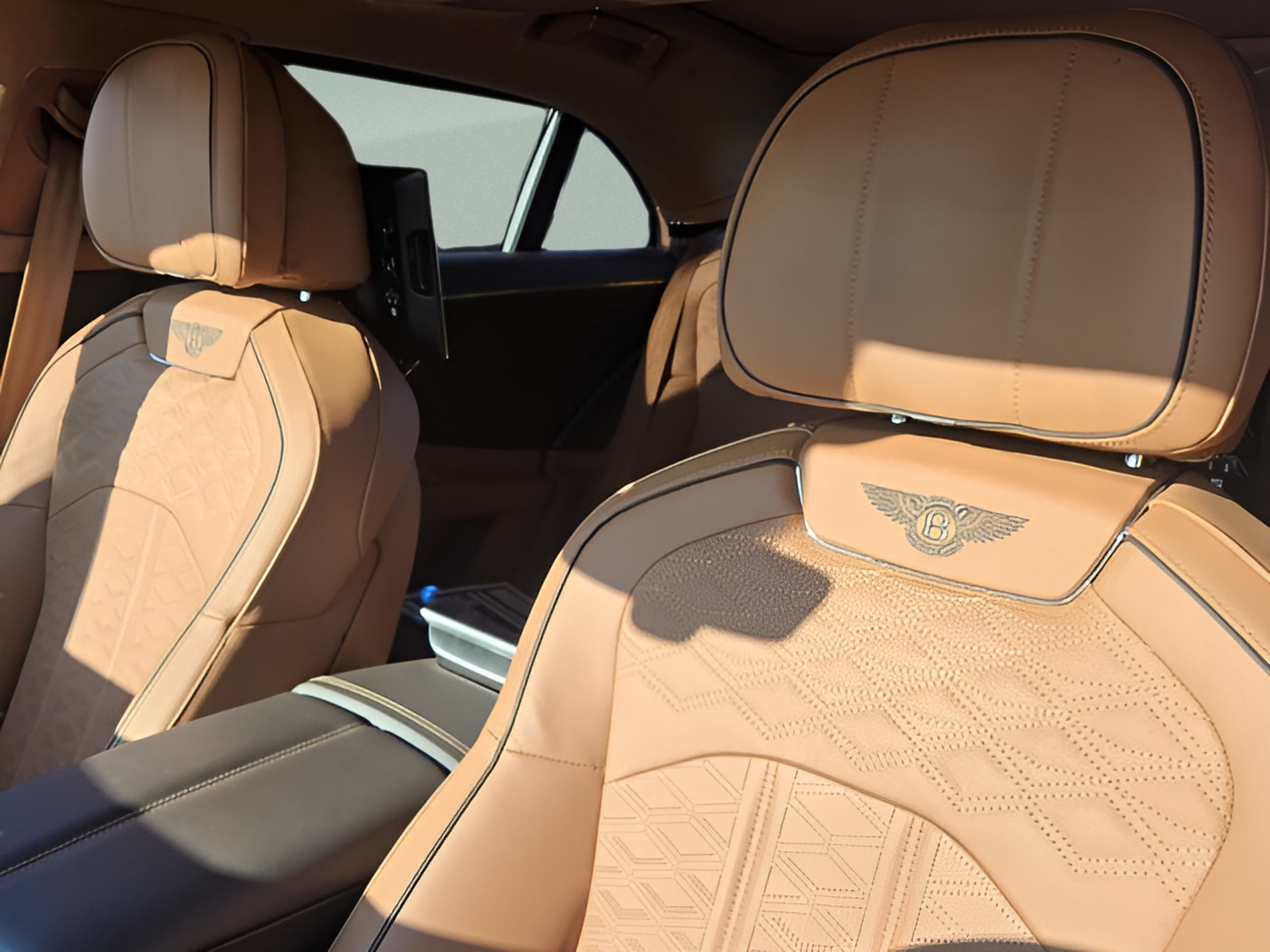 2025 Bentley Flying Spur Speed - Photo 22