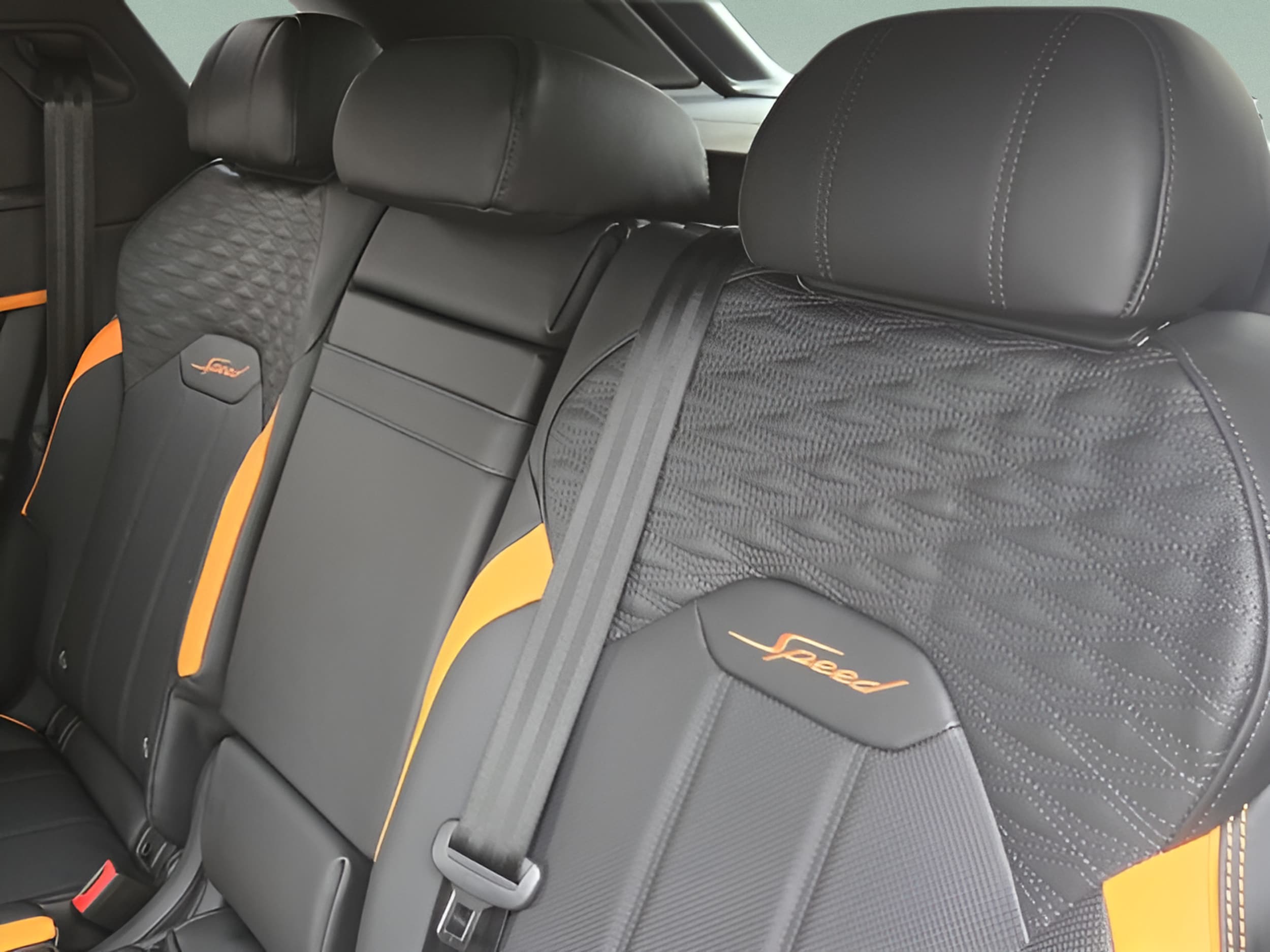 2026 Bentley Bentayga Speed - Photo 24