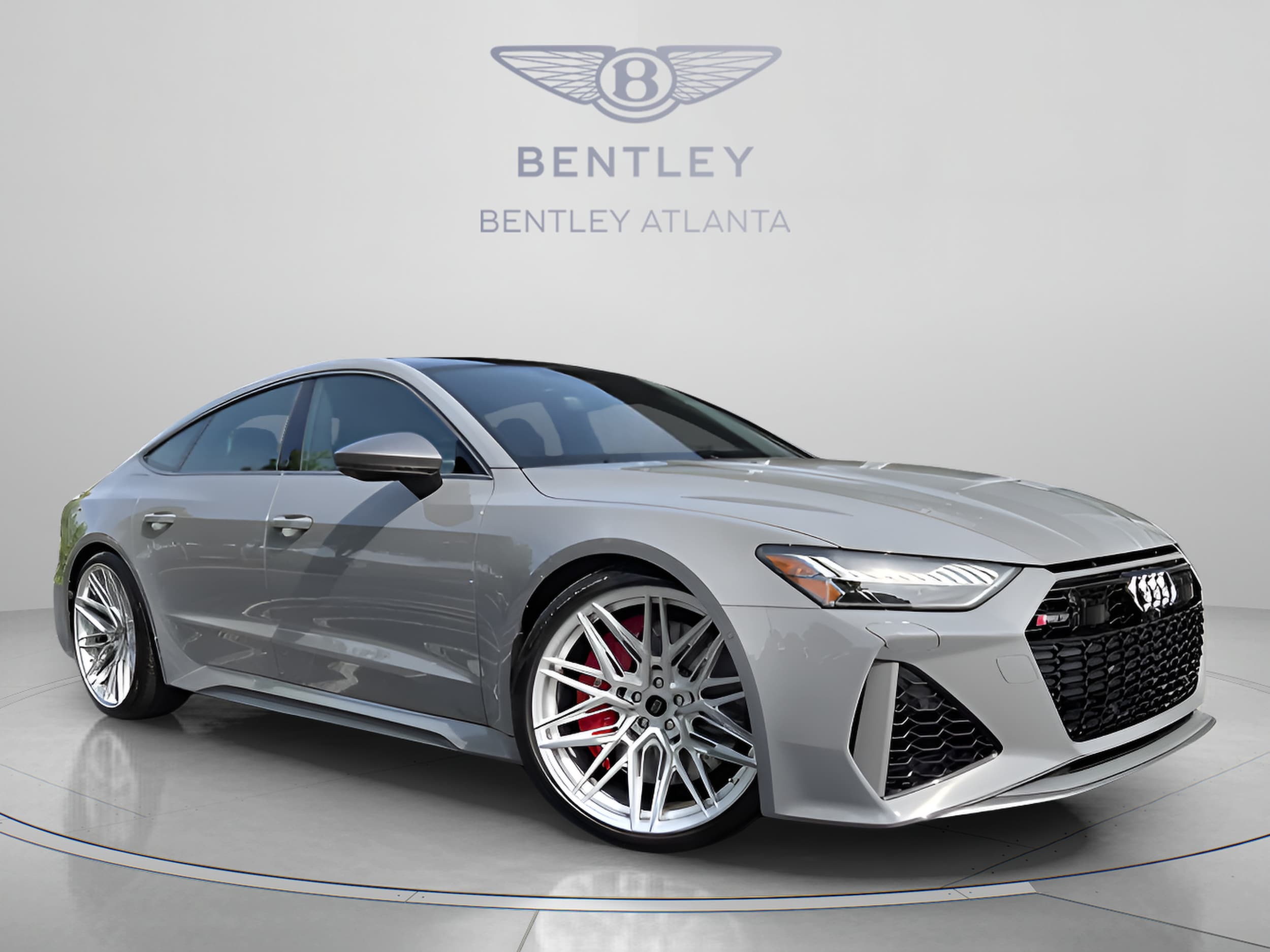 2026 Audi RS7 Performance's photo