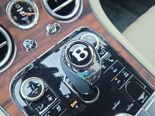 2026 Bentley Continental GT Azure - Photo 39